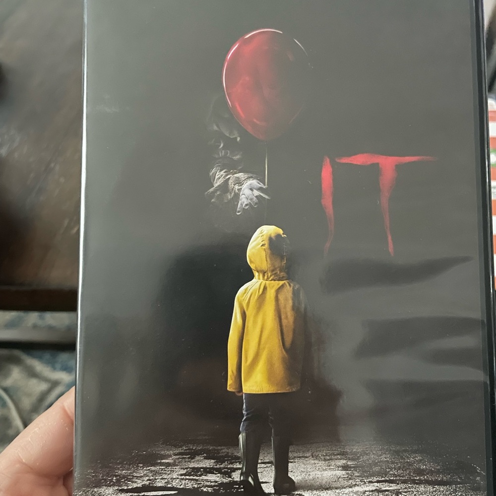 IT DVD